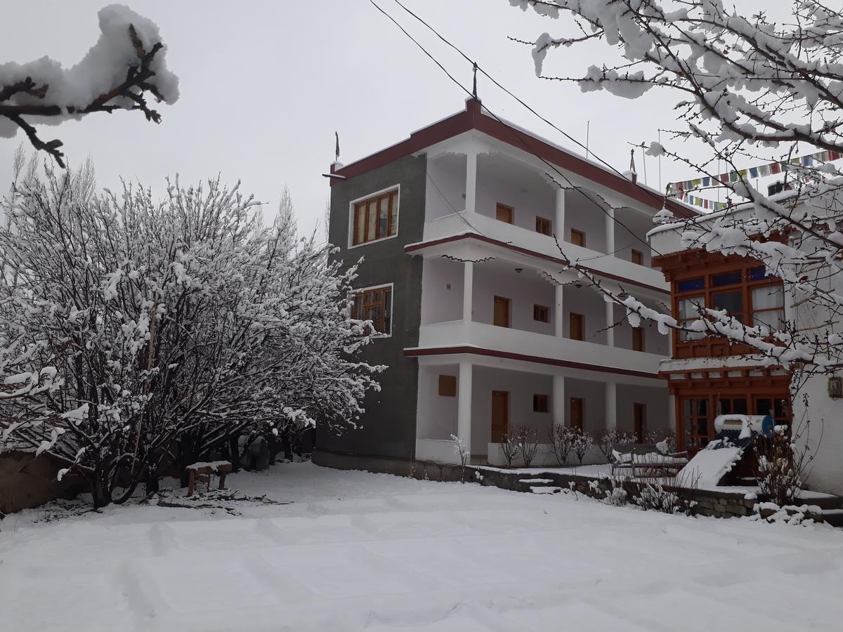 Hotel Jorchung Leh Exteriör bild